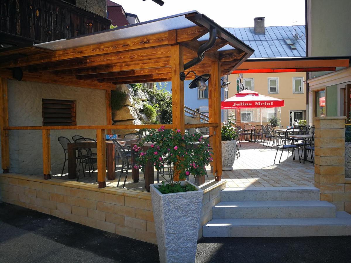 Gasthof Zentral Feistritz an der Drau Ngoại thất bức ảnh